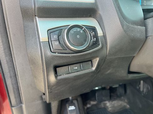 Used 2014 Ford Explorer XLT w/ Equipment Group 202A image 18