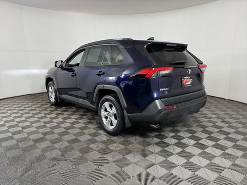 Used 2020 Toyota RAV4 XLE image 14