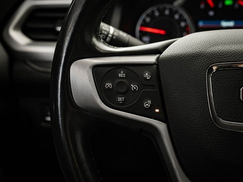 Used 2021 GMC Acadia SLT w/ Preferred Package image 29