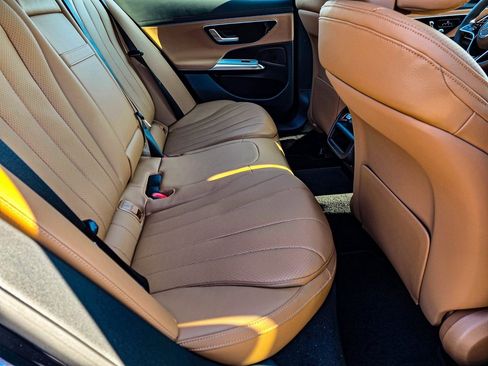 New 2026 Mercedes-Benz E 350 4MATIC image 35