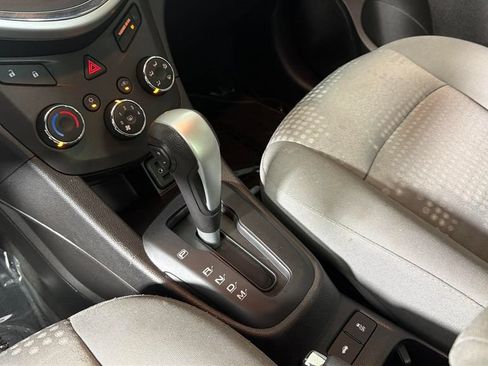 Used 2018 Chevrolet Sonic LS FWD image 23