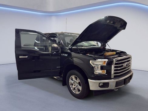 Used 2017 Ford F150 XLT w/ Equipment Group 302A Luxury image 8