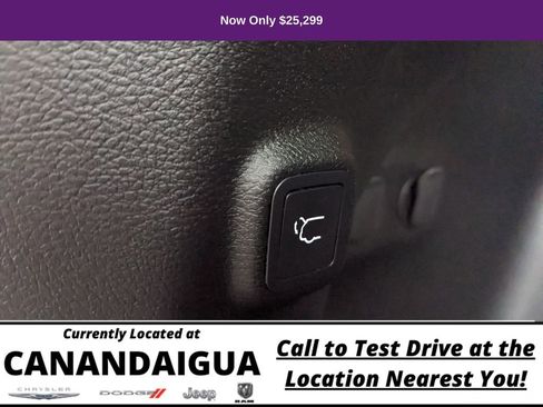 Used 2023 Jeep Cherokee Altitude Lux image 21