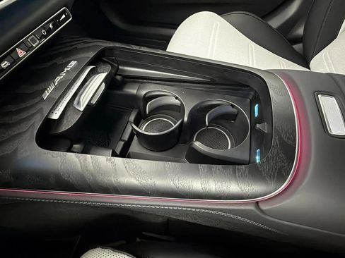 Used 2026 Mercedes-Benz E 53 AMG e 4MATIC Sedan image 19