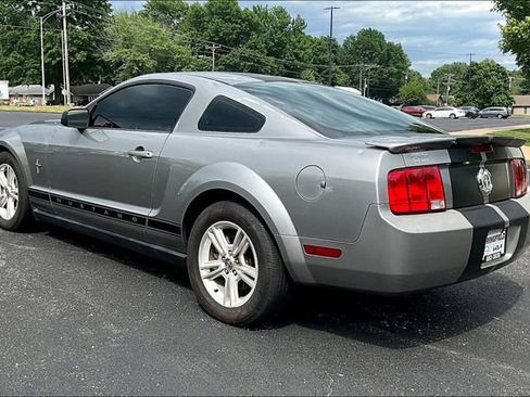 Used 2008 Ford Mustang Coupe RWD image 3