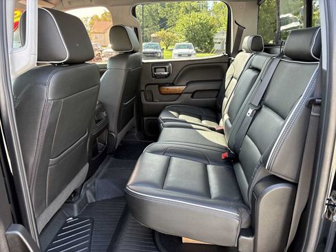 Used 2019 Chevrolet Silverado 2500 High Country w/ Duramax Plus Package AWD/4WD image 23
