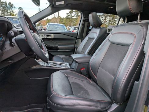 Certified 2024 Ford Explorer ST-Line w/ Class IV Trailer Tow Package image 23