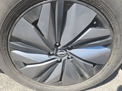 Certified 2024 Nissan Ariya AWD image 11