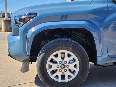 New 2026 Toyota Tacoma SR5 image 5