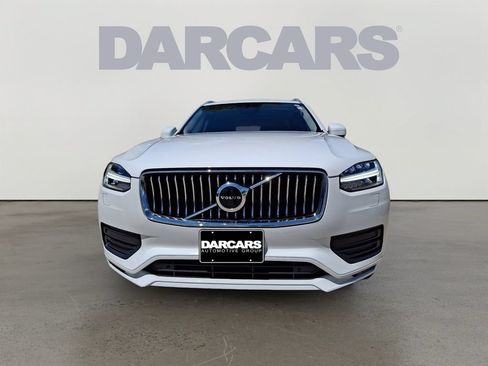 Used 2021 Volvo XC90 T6 Momentum AWD/4WD image 2