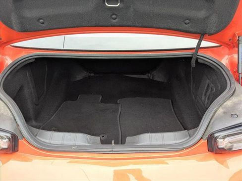 Used 2021 Chevrolet Camaro LT w/ 1LE Track Performance Package image 7