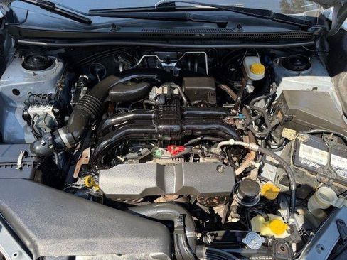 Used 2014 Subaru Crosstrek 2.0i Limited image 11