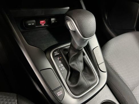 Used 2022 Kia Soul LX w/ Technology Package image 17