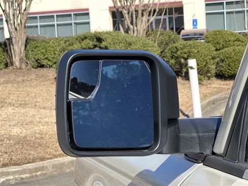 New 2025 Ford Bronco 4-Door w/ Sasquatch Package image 23