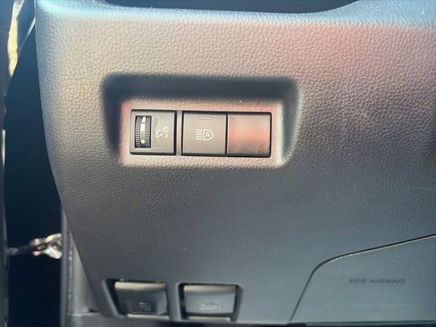 Used 2024 Toyota RAV4 XLE FWD image 14
