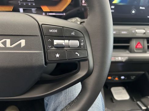 New 2026 Kia K4 EX FWD image 23
