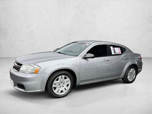Used 2014 Dodge Avenger SE FWD image 1