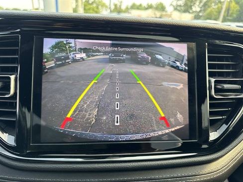 Used 2021 Dodge Durango GT AWD/4WD image 38