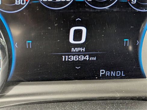 Used 2019 Chevrolet Suburban Premier w/ Premier Plus Edition image 22