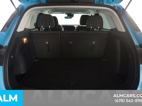 Used 2025 Chevrolet TrailBlazer LT AWD/4WD image 21