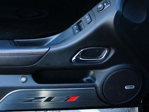 Used 2015 Chevrolet Camaro ZL1 image 11