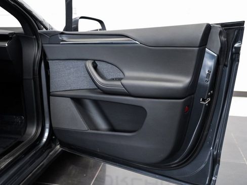 Used 2023 Tesla Model X Plaid image 48