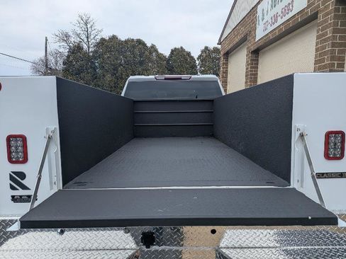 Used 2023 Chevrolet Silverado 3500 W/T w/ WT Convenience Package image 10