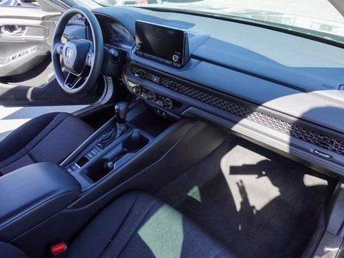 Used 2023 Honda Accord LX image 14