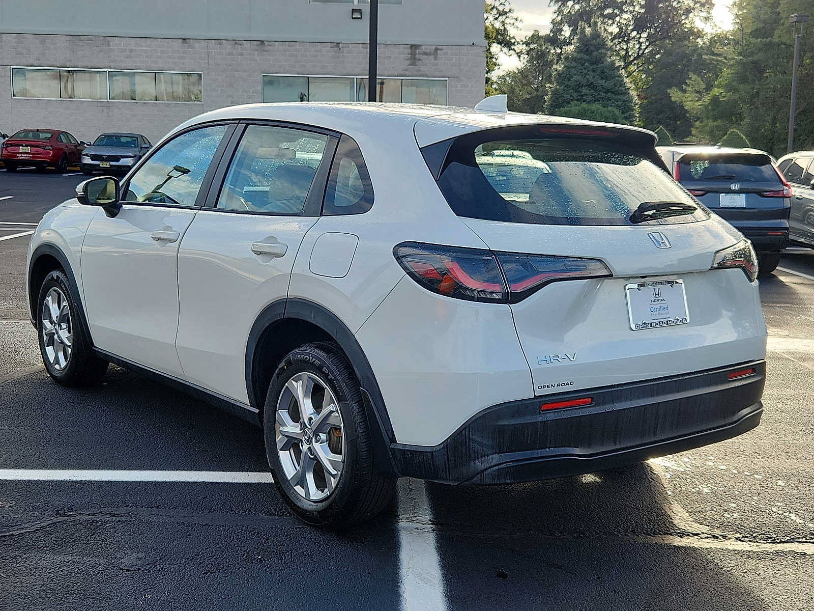 Certified 2024 Honda HR-V LX image 4