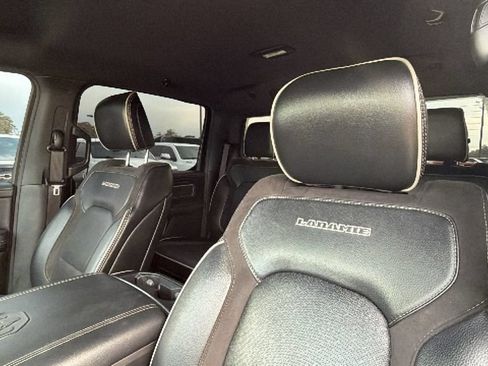 Used 2023 RAM 1500 Laramie AWD/4WD image 16