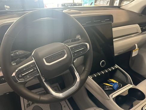 New 2026 GMC Terrain Denali AWD/4WD image 17