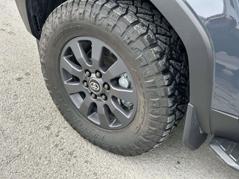 Used 2025 Toyota Land Cruiser Base image 9