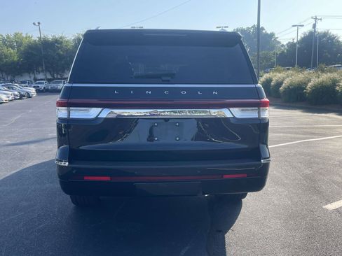 Used 2022 Lincoln Navigator L Reserve AWD/4WD image 6