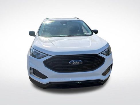 Used 2024 Ford Edge SEL w/ Sport Appearance Package AWD/4WD image 9