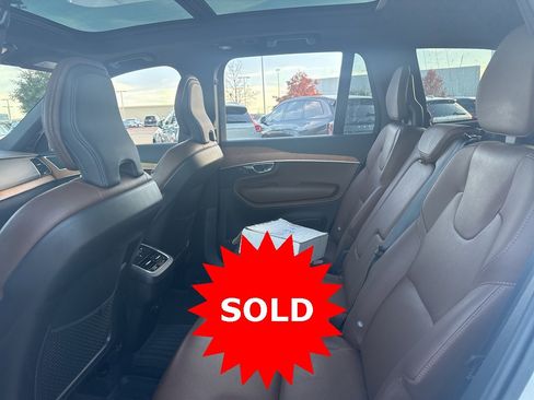 Certified 2023 Volvo XC90 B6 Plus image 19