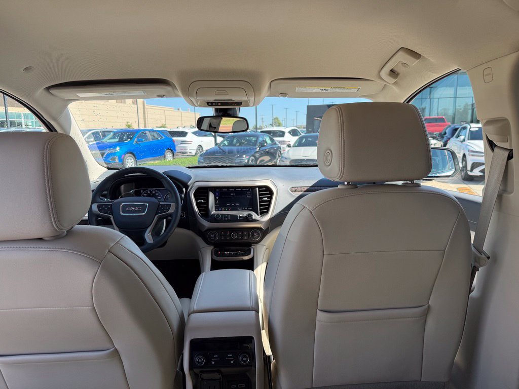 Used 2023 GMC Acadia Denali AWD/4WD image 19