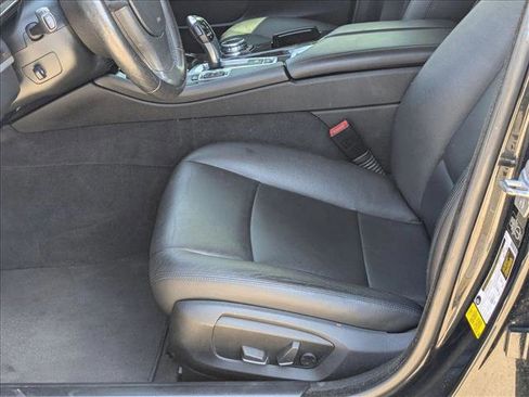 Used 2014 BMW 528i Sedan image 17