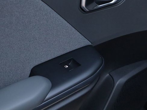 New 2025 Kia K4 EX image 12