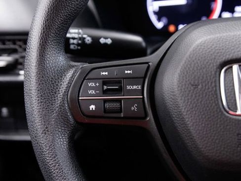 Certified 2024 Honda HR-V LX image 25