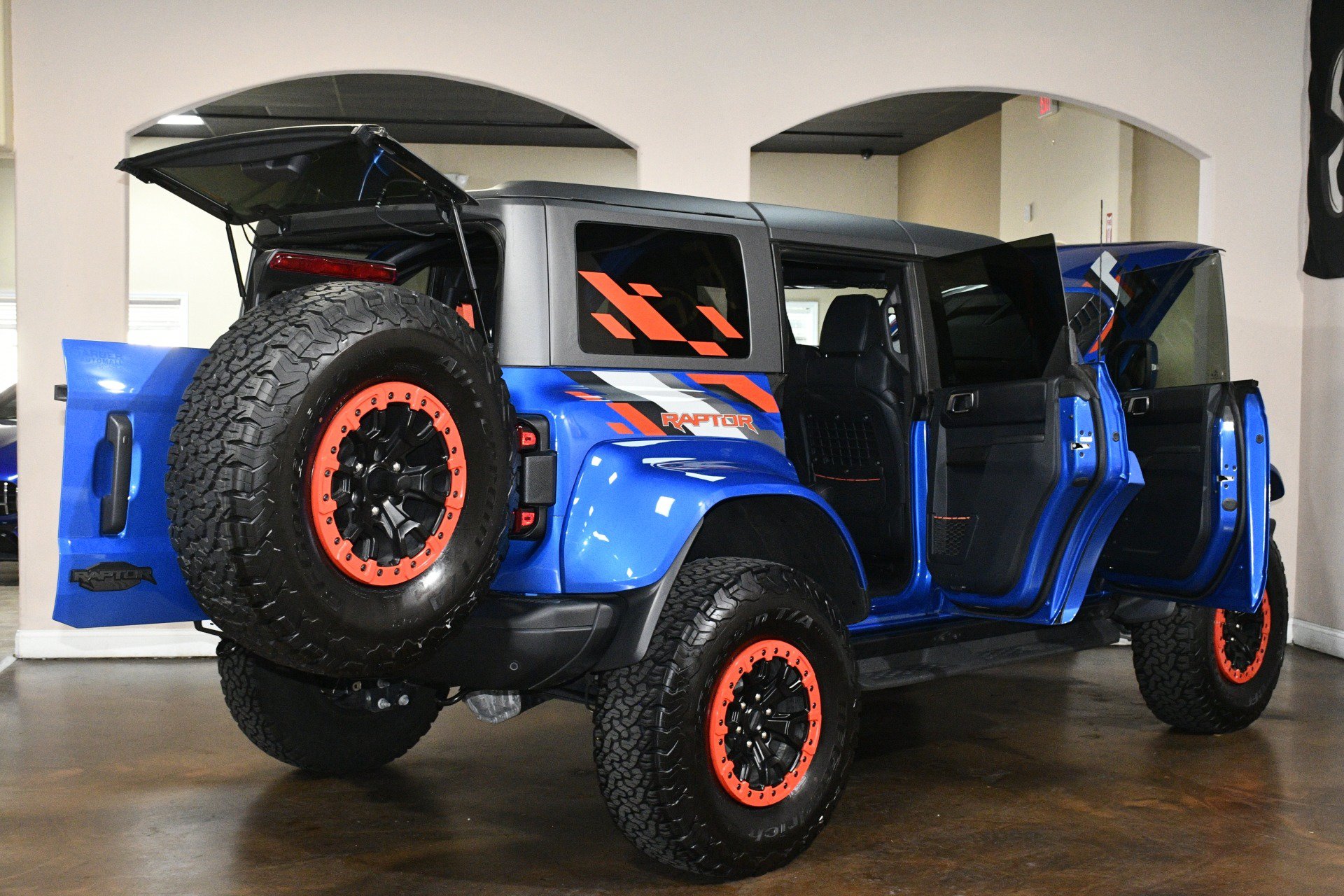 Used 2024 Ford Bronco Raptor AWD/4WD image 91