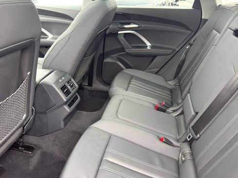Certified 2025 Audi Q5 Premium w/ Convenience Package AWD/4WD image 26