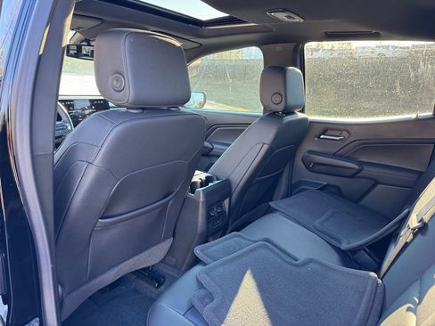 New 2026 GMC Canyon Elevation w/ Convenience Package RWD image 24