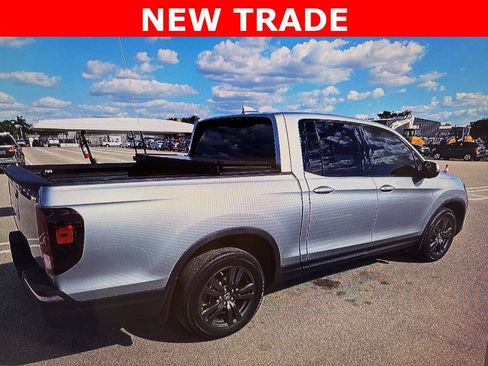 Used 2020 Honda Ridgeline Sport image 4