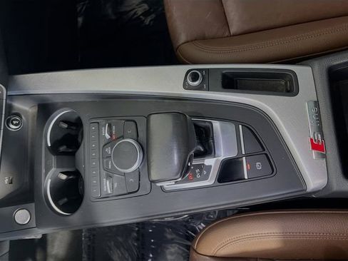 Used 2018 Audi A4 2.0T Premium w/ Convenience Package image 24