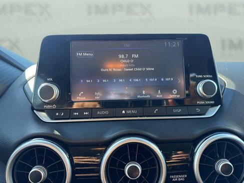 Used 2024 Nissan Sentra S image 16