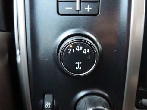 Used 2018 GMC Sierra 2500 Denali w/ Suspension Package, Off-Road image 28