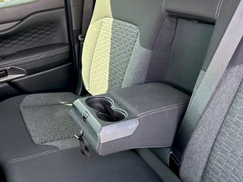 Used 2024 Ford Ranger XLT w/ FX4 Off-Road Package image 28