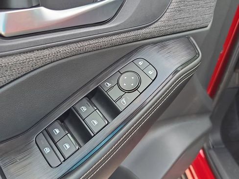 Certified 2023 Nissan Rogue SV AWD/4WD image 19