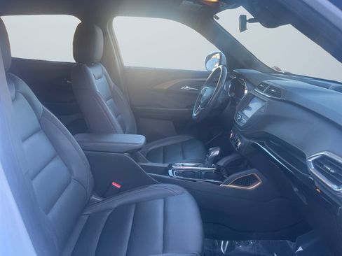 Used 2023 Chevrolet TrailBlazer ACTIV image 18