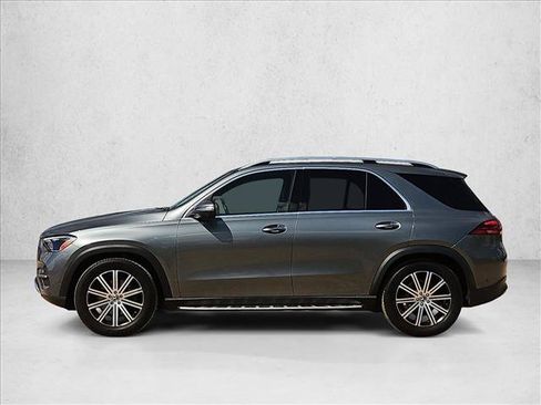 Certified 2026 Mercedes-Benz GLE 350 4MATIC w/ Winter Package image 9